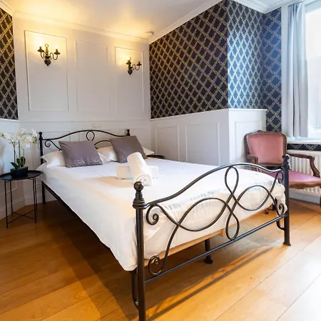 Hostel Lybeer Bruges-2